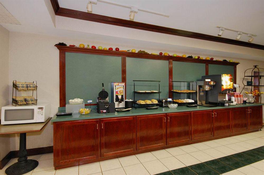 Red Roof Inn & Suites Newnan Eksteriør bilde
