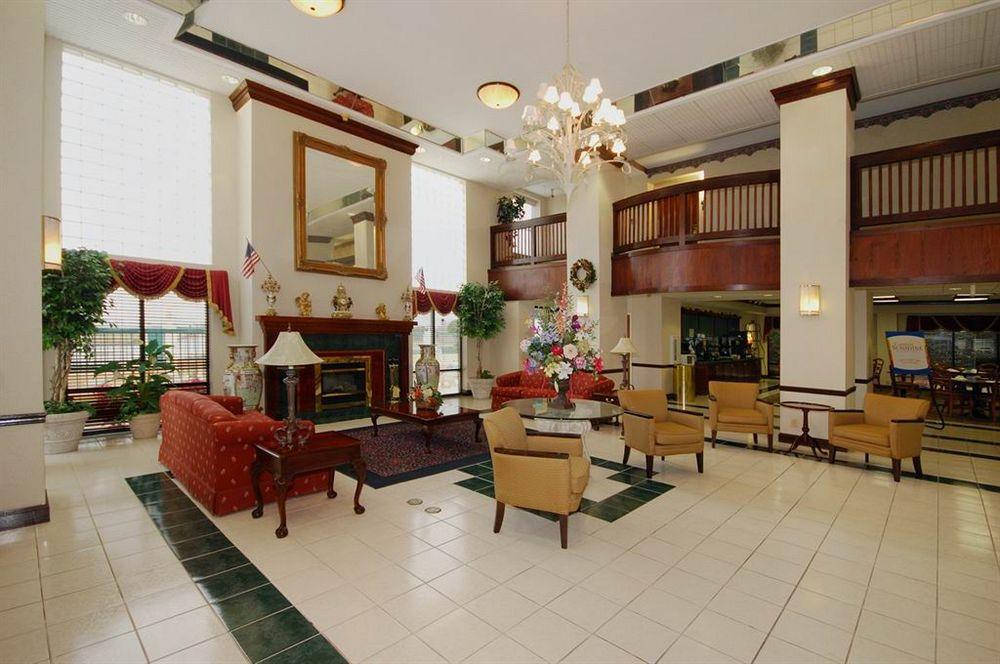 Red Roof Inn & Suites Newnan Eksteriør bilde