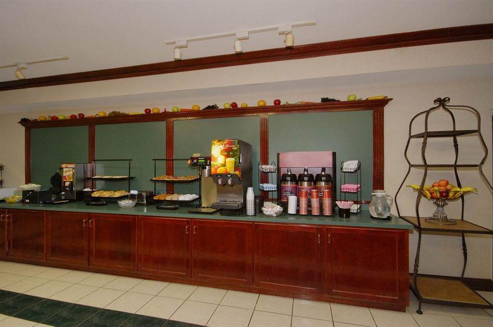 Red Roof Inn & Suites Newnan Eksteriør bilde