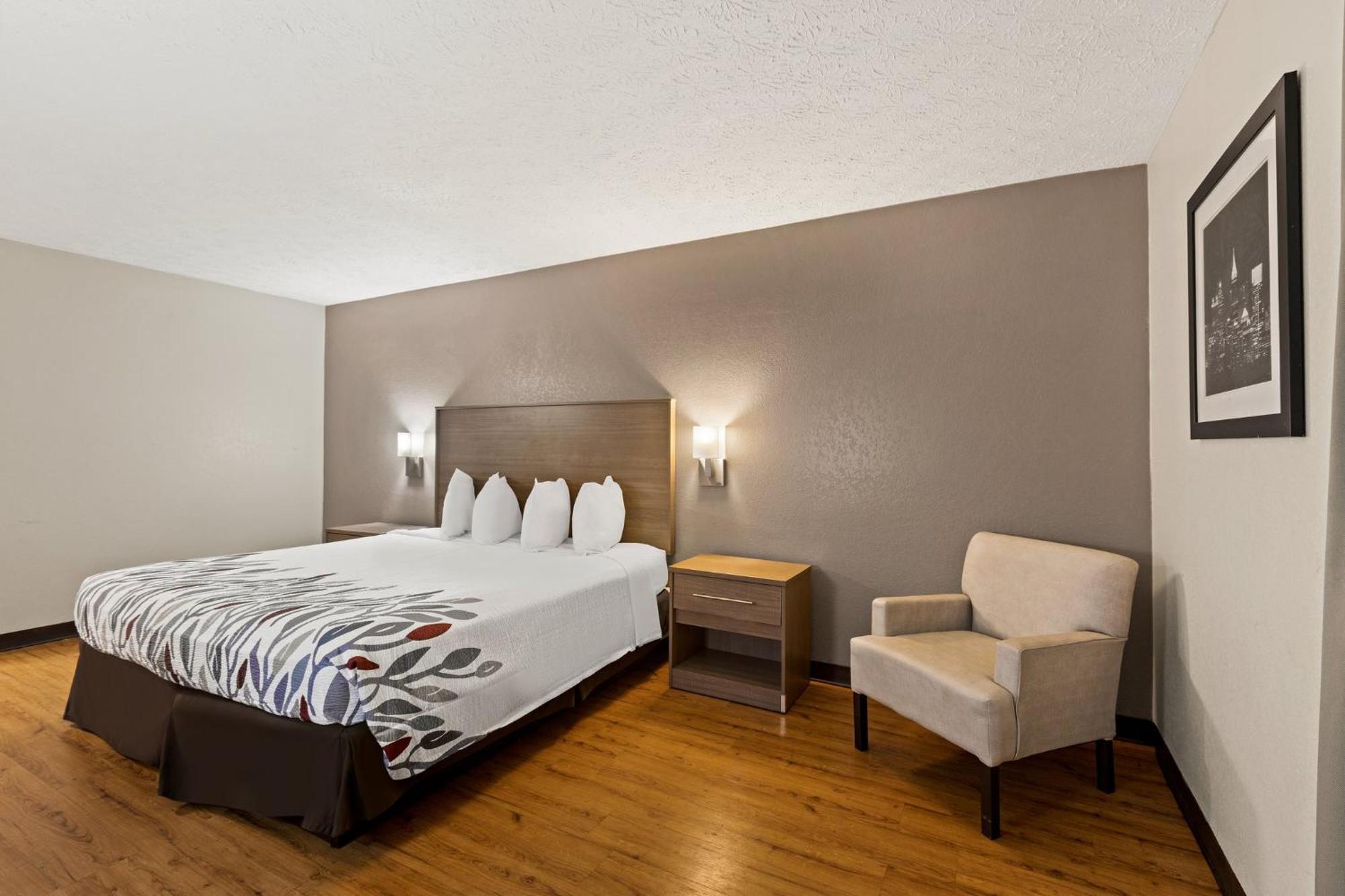 Red Roof Inn & Suites Newnan Eksteriør bilde