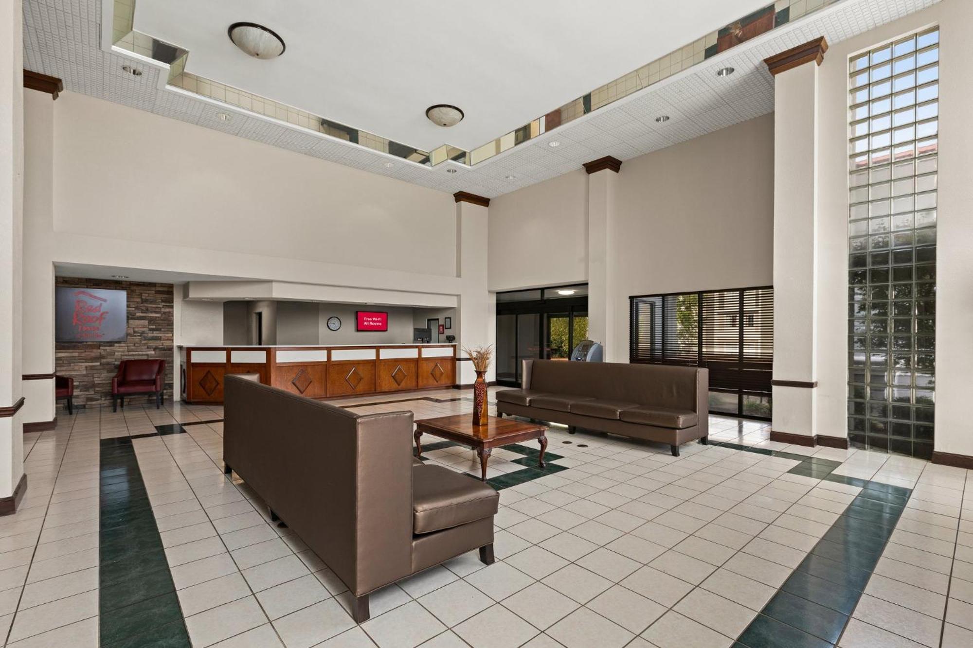 Red Roof Inn & Suites Newnan Eksteriør bilde