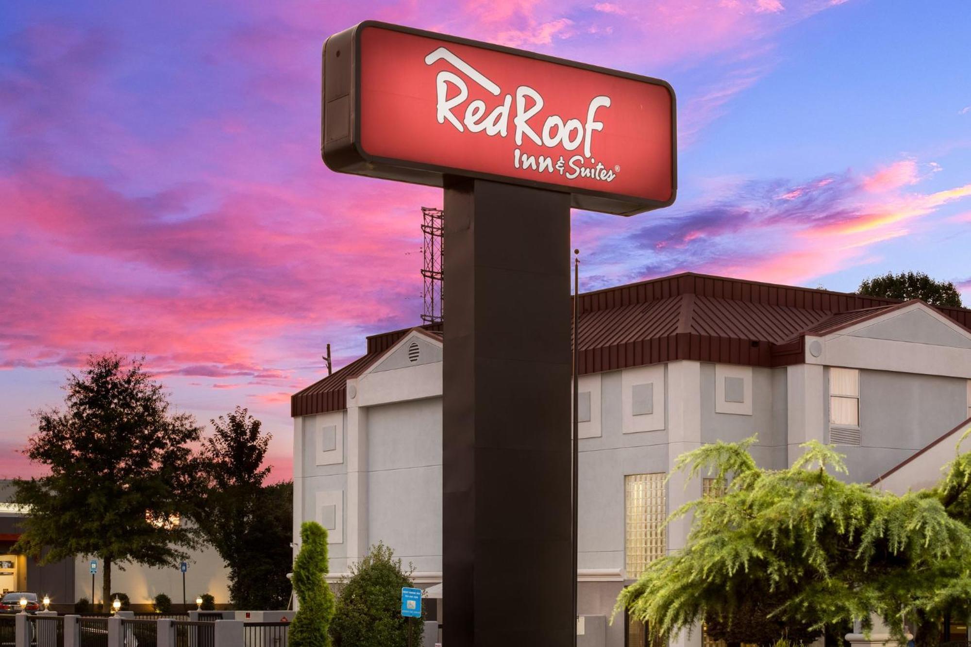 Red Roof Inn & Suites Newnan Eksteriør bilde