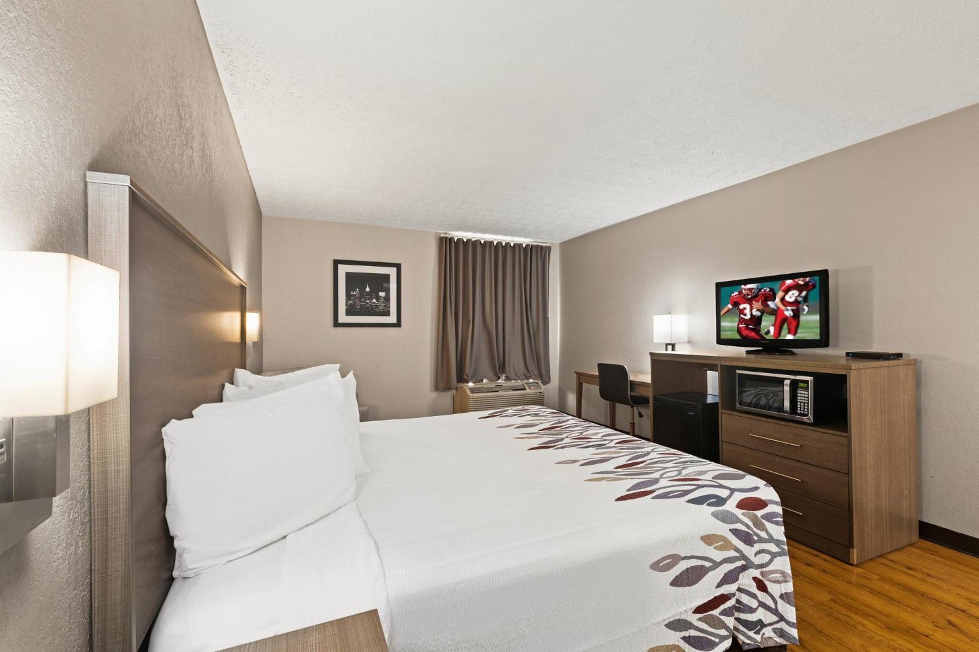 Red Roof Inn & Suites Newnan Eksteriør bilde