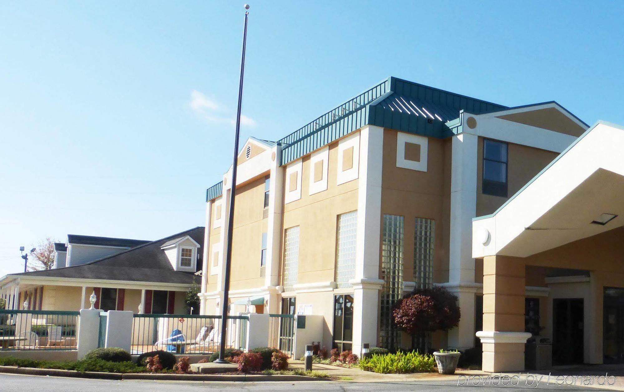 Red Roof Inn & Suites Newnan Eksteriør bilde